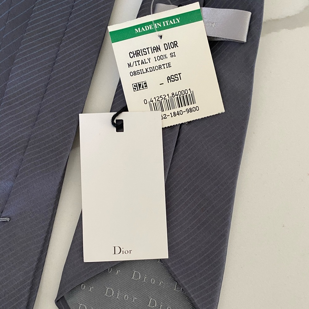 Men’s Dior tie